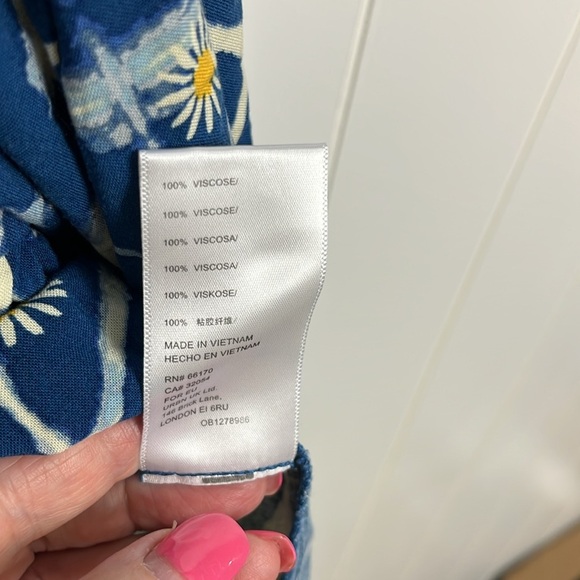 Urban Outfitters Womens Sundress Mini SP Blue White Daisy Print Babydoll Flowy - Picture 7 of 12